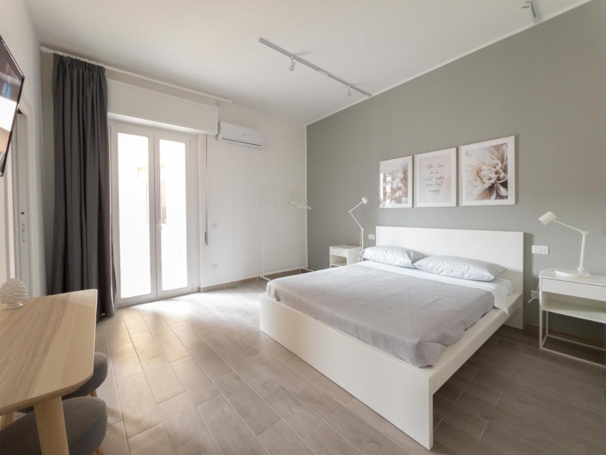 Serendipity Room & Relax ปาแลร์โม ภายนอก รูปภาพ